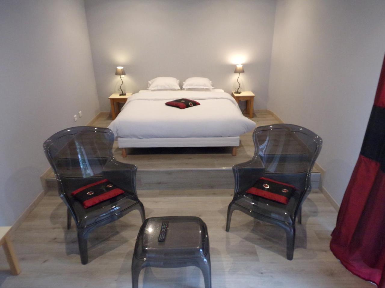 Domaine De Bel Air Hotel Cérans-Foulletourte Kültér fotó